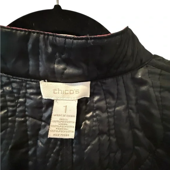 💖 Chico’s Reversible Quilted Jacket – Fuchsia & Black – Size 1 (M 8–10) - Picture 12 of 15